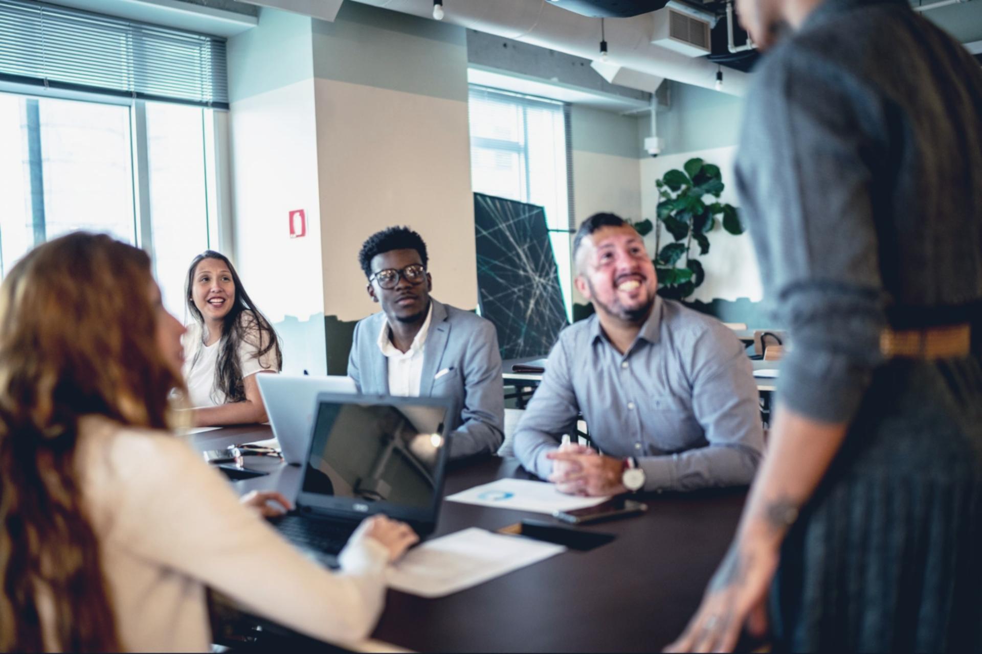 Рабочий процесс финансового анализа с использованием специализированного программного обеспечения